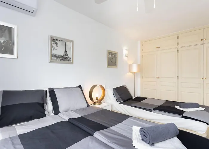 Sunshine By Interhome *